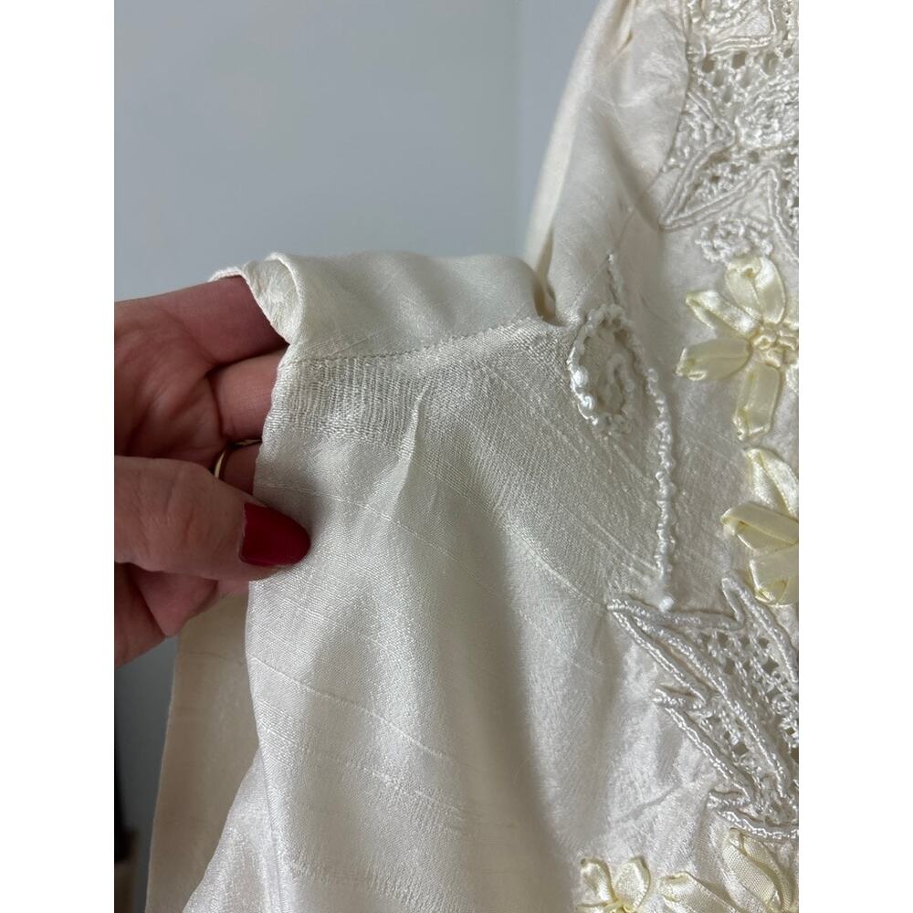 Sandy Starkman 100% Silk Blouse 3D Floral Cottagecore Vintage Whimsical M - Picture 8 of 8
